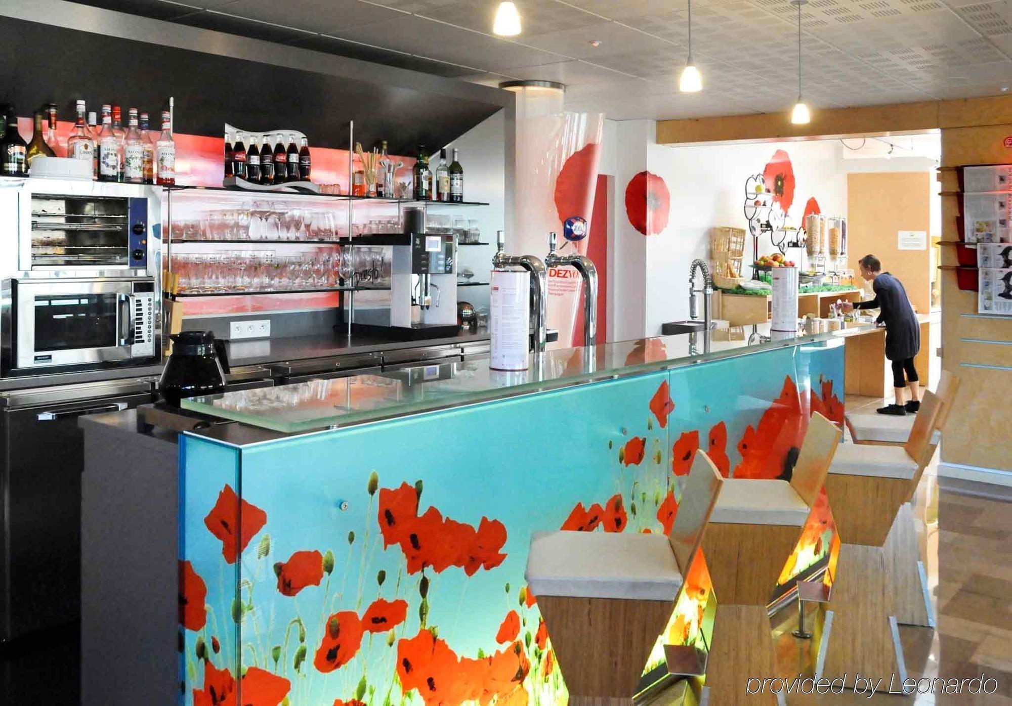 Ibis Saint Brieuc Yffiniac Hotel Bagian luar foto