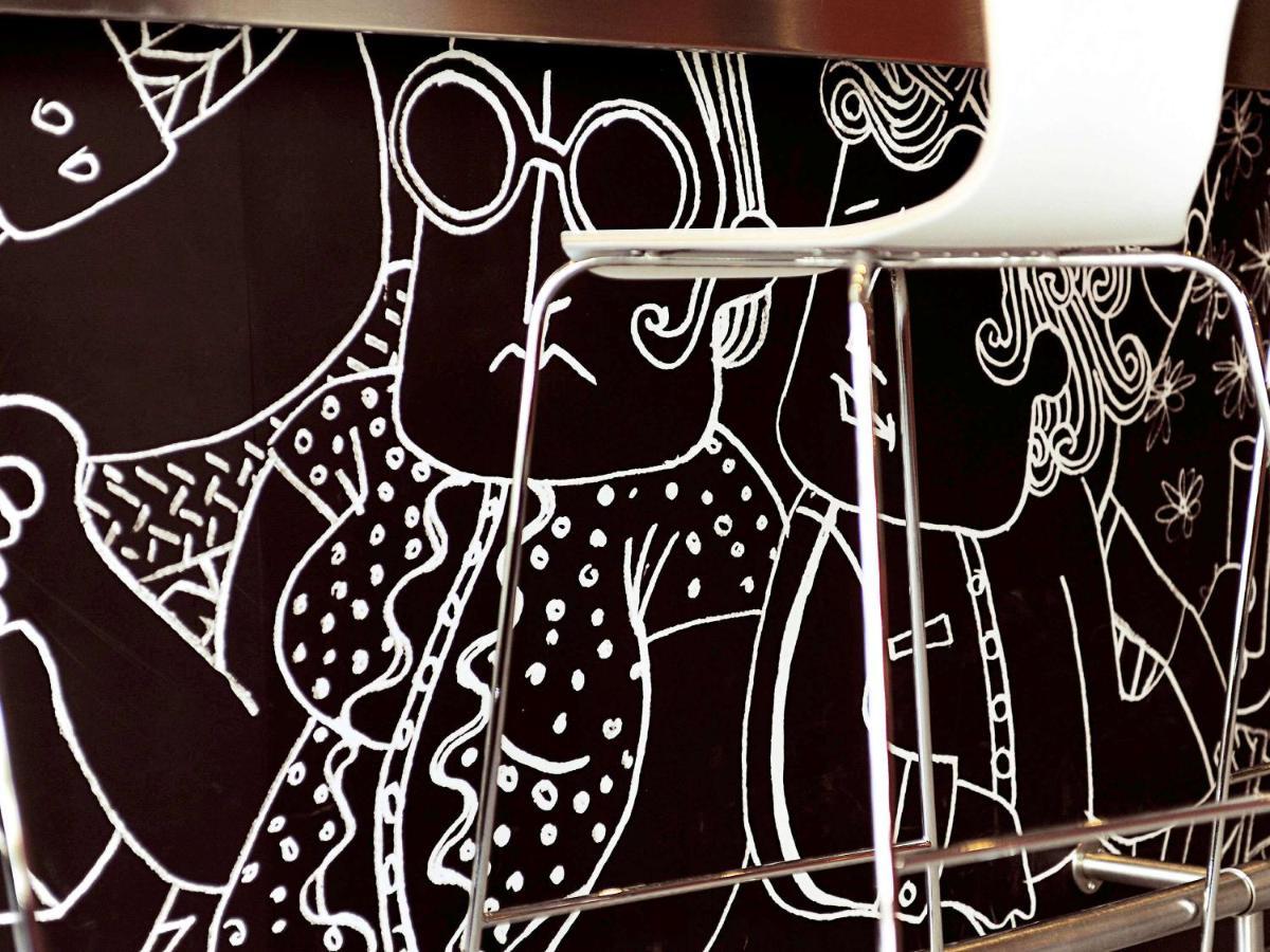 Ibis Saint Brieuc Yffiniac Hotel Bagian luar foto