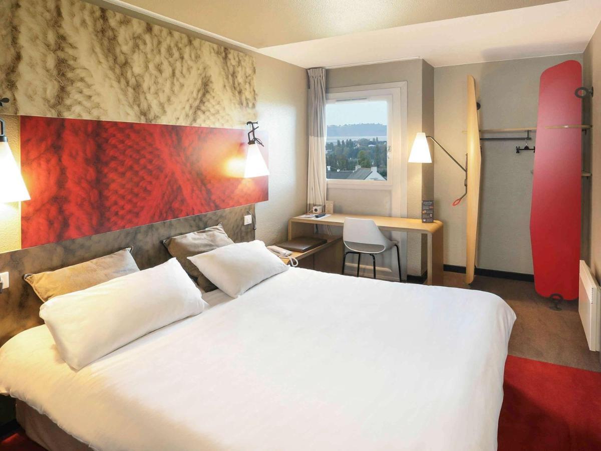 Ibis Saint Brieuc Yffiniac Hotel Bagian luar foto